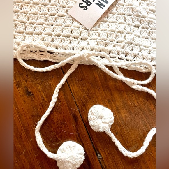 Crochet crop top - Picture 3 of 4